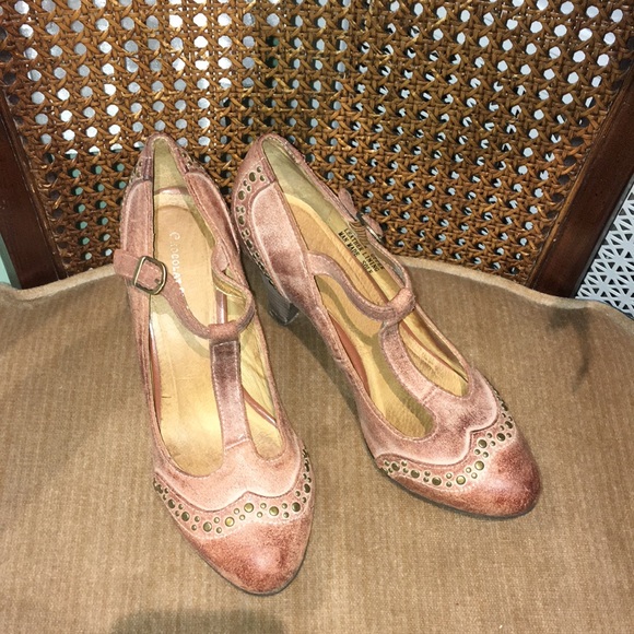 Chocolat Blu odette 6 t bar Mary Jane heels - Picture 1 of 8